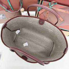 Picture of Loro Piana Handbags _SKUfw232847570fw